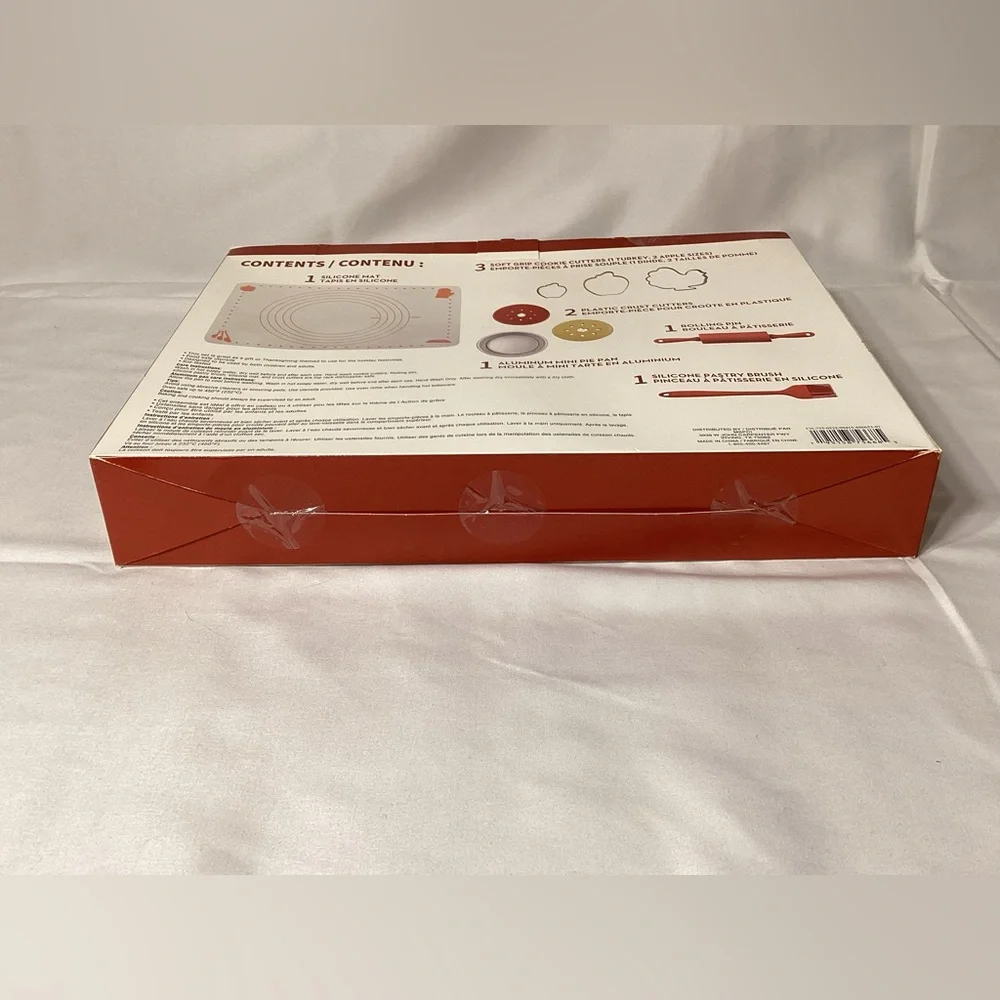 Celebrate It Thanksgiving Pie Baking Kit